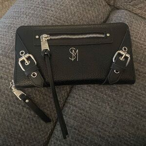 NWOT Steve Madden Buckle Wallet